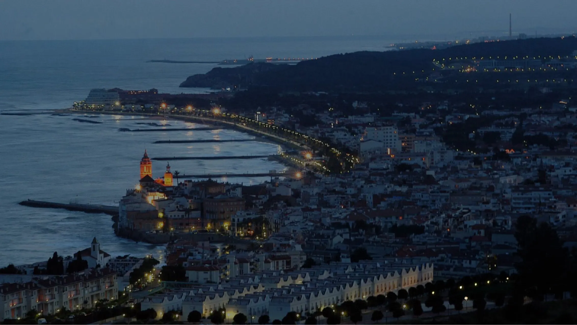 Vista panoràmica nocturna de Sitges